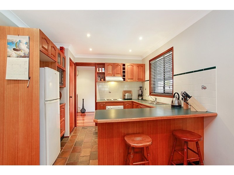 206 Pollock Avenue, Wyong NSW 2259