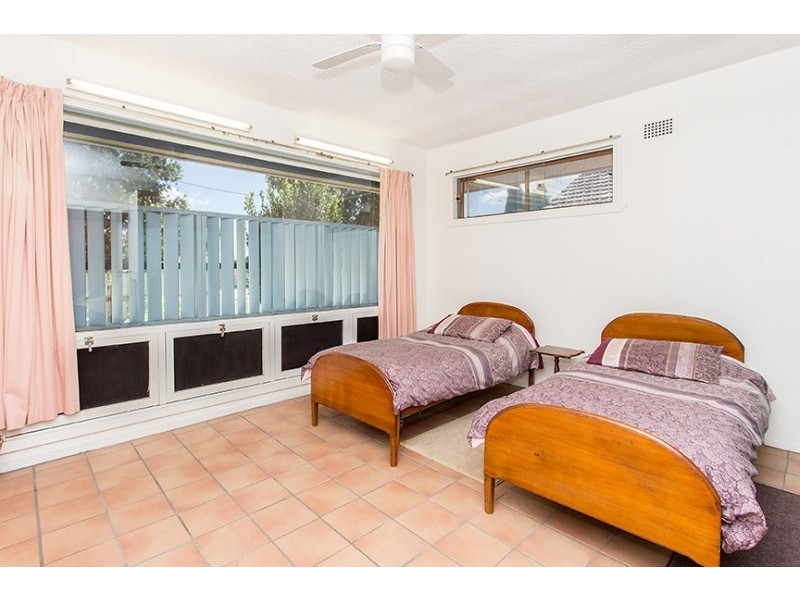 6 Northern Avenue, Tarro NSW 2322