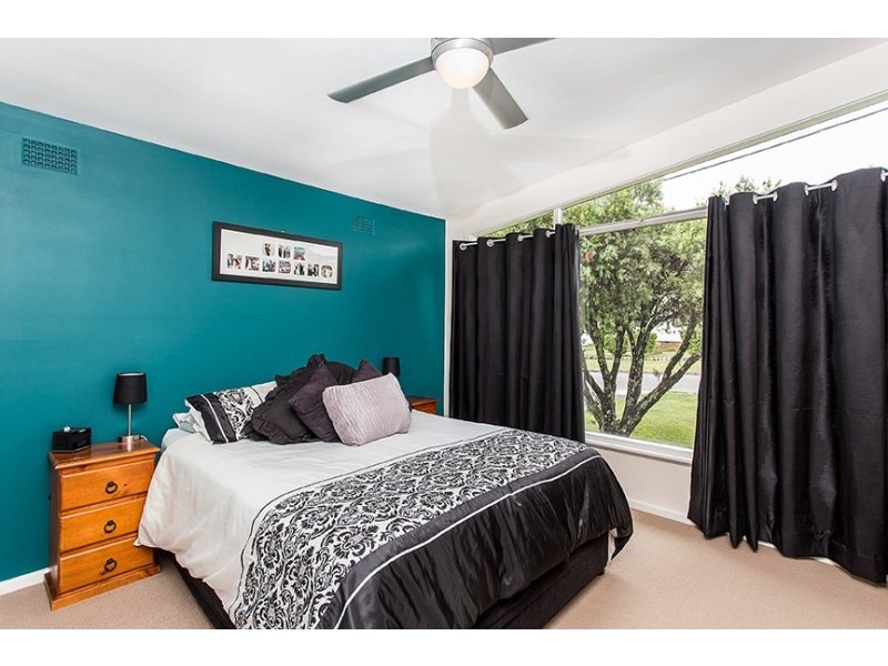 15 Waller Street, Shortland NSW 2307