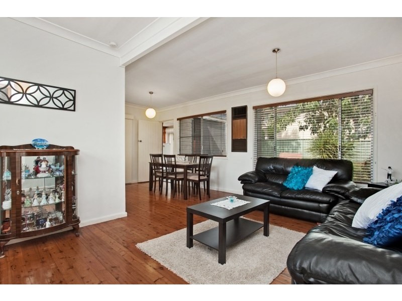 11 Seladon Avenue, Wallsend NSW 2287