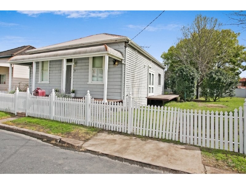 18 Rose Street, Maitland NSW 2320