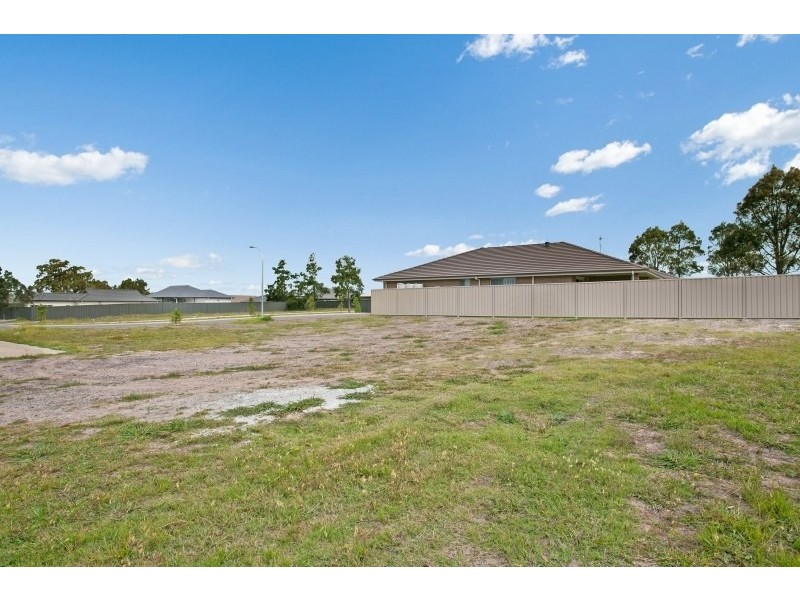 7 Peel Street, Thornton NSW 2322