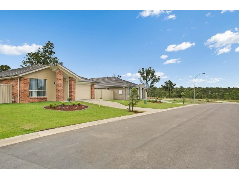 7 Peel Street, Thornton NSW 2322