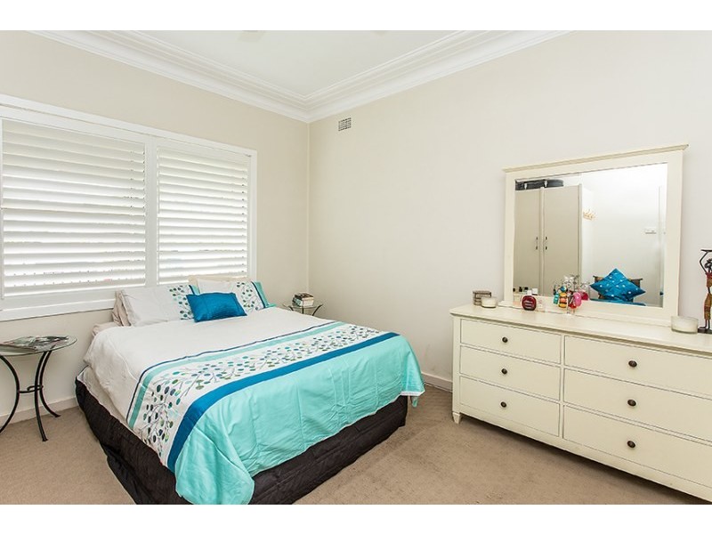 88 Henry Street, Tighes Hill NSW 2297