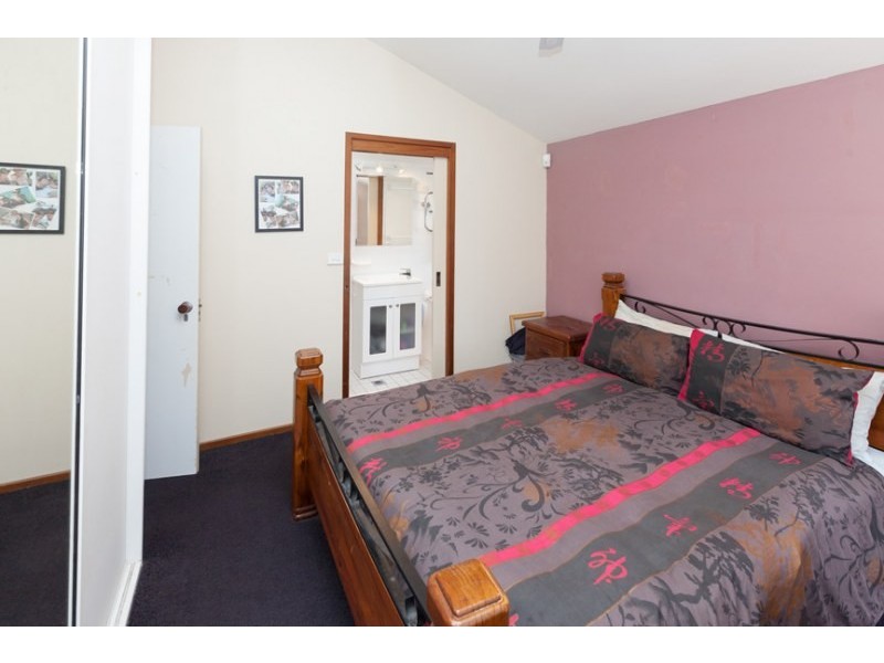 138 Elermore Parade, Wallsend NSW 2287