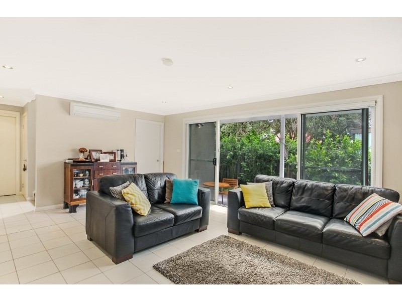 2/77 Harriet Street, Waratah NSW 2298