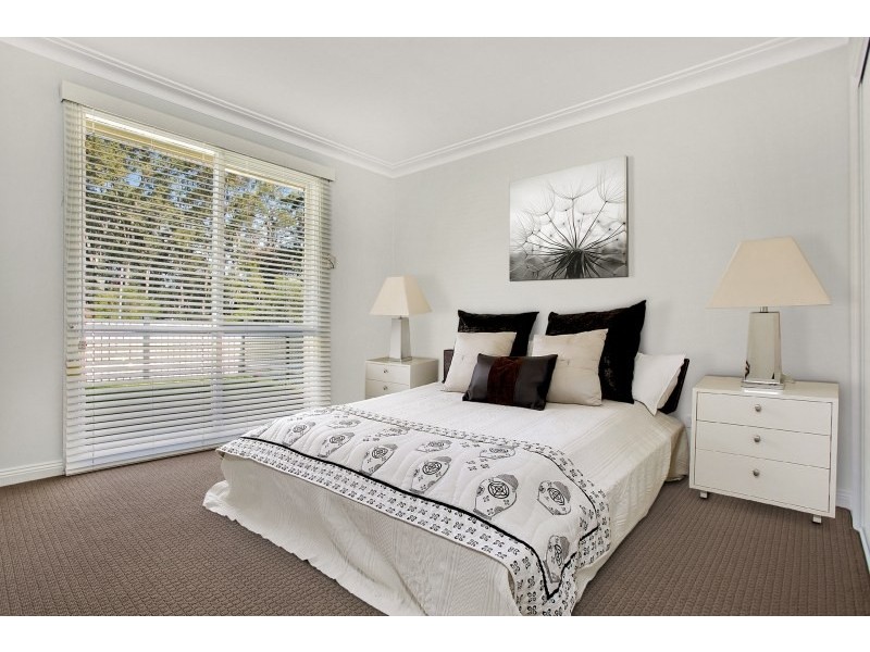 11 Green Valley Way, Charlestown NSW 2290