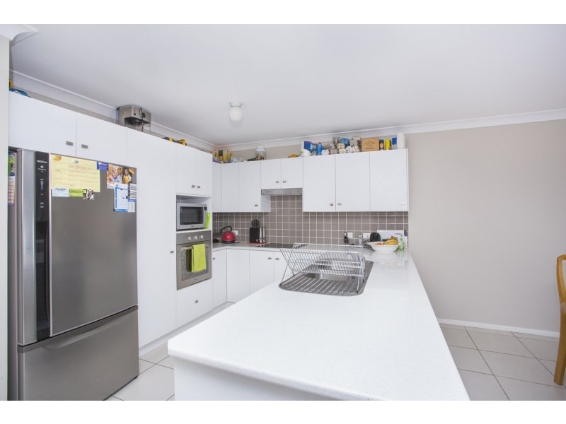 2/5 Redgrove Court, East Branxton NSW 2335
