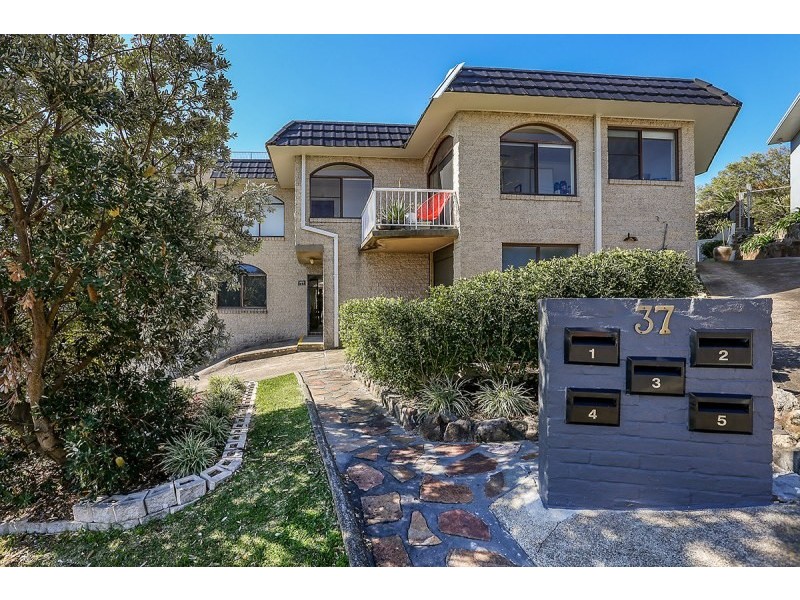 2/37 Nesca Parade, The Hill NSW 2300