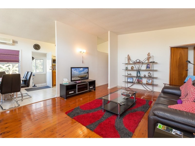 4 Frances Street, Kahibah NSW 2290