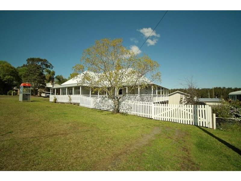 16 Macquarie Street, Coopernook NSW 2426