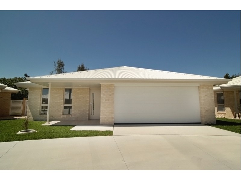 6/37 Electra Parade, Harrington NSW 2427