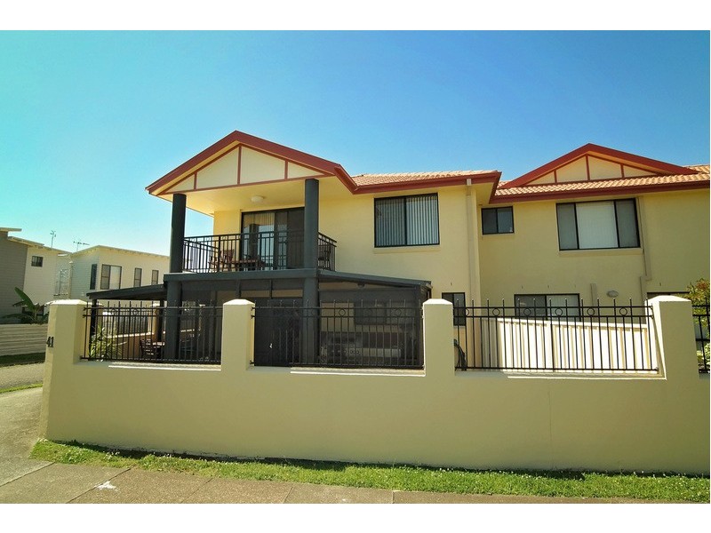 1/41 Beach Street, Harrington NSW 2427