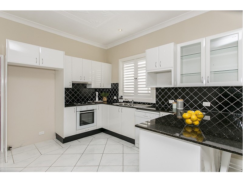 16 Freyberg Street, New Lambton NSW 2305