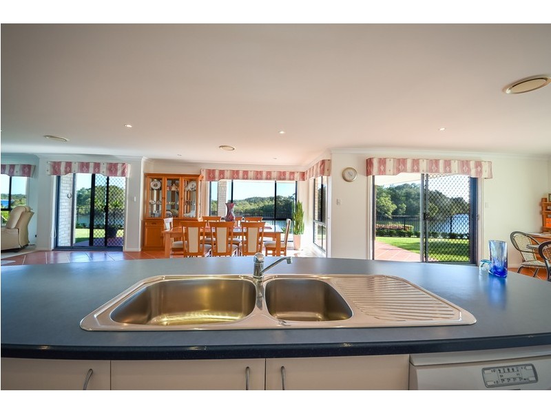 33 Sovereign Avenue, Harrington NSW 2427