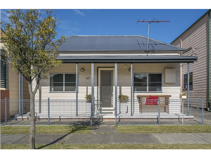 127 Cleary Street, Hamilton NSW 2303