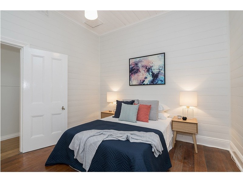 11 Elcho Street, Hamilton NSW 2303