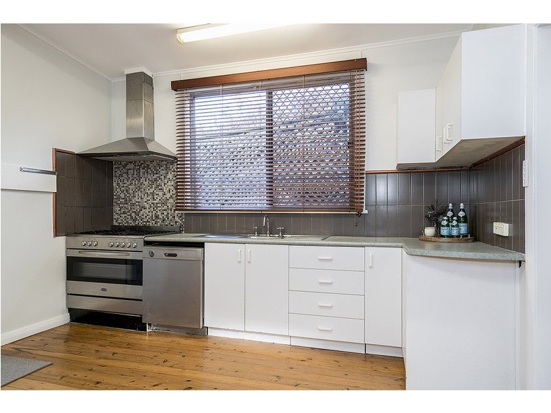 11 Elcho Street, Hamilton NSW 2303