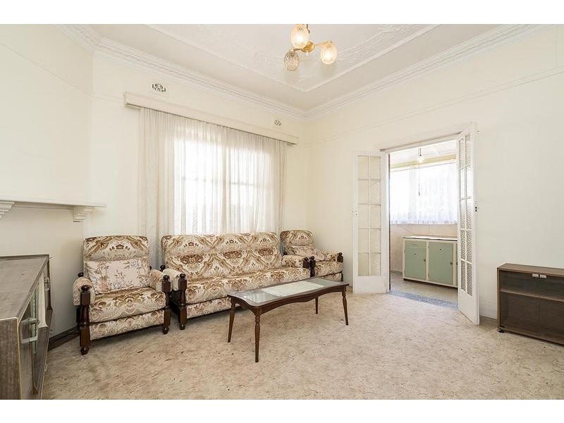 132 Dumaresq Street, Hamilton NSW 2303