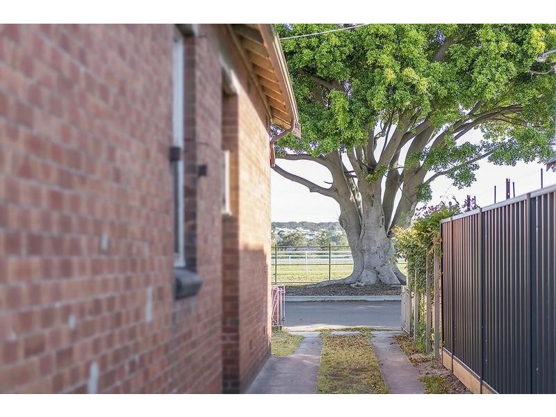 132 Dumaresq Street, Hamilton NSW 2303