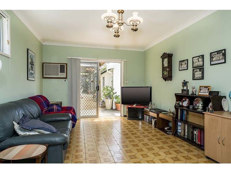 28 Cranbrook Parade, Rankin Park NSW 2287