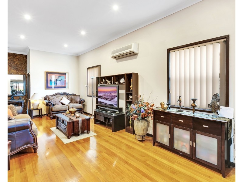 39 Darling Street, Hamilton South NSW 2303