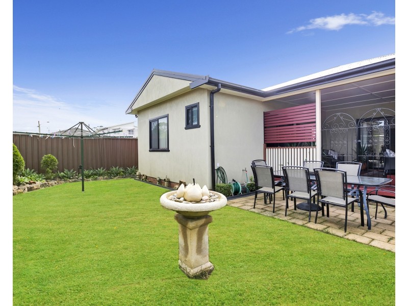 39 Darling Street, Hamilton South NSW 2303