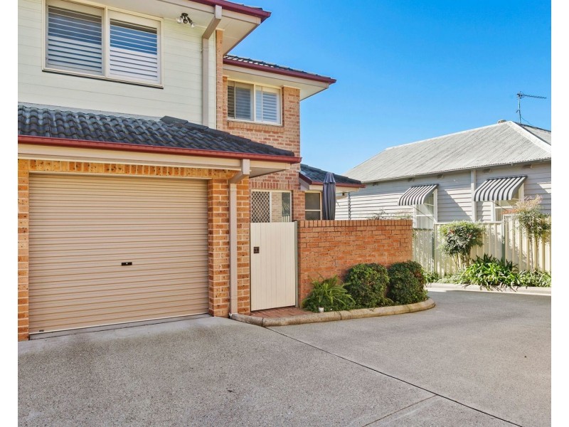 1/103 Howe Street, Lambton NSW 2299