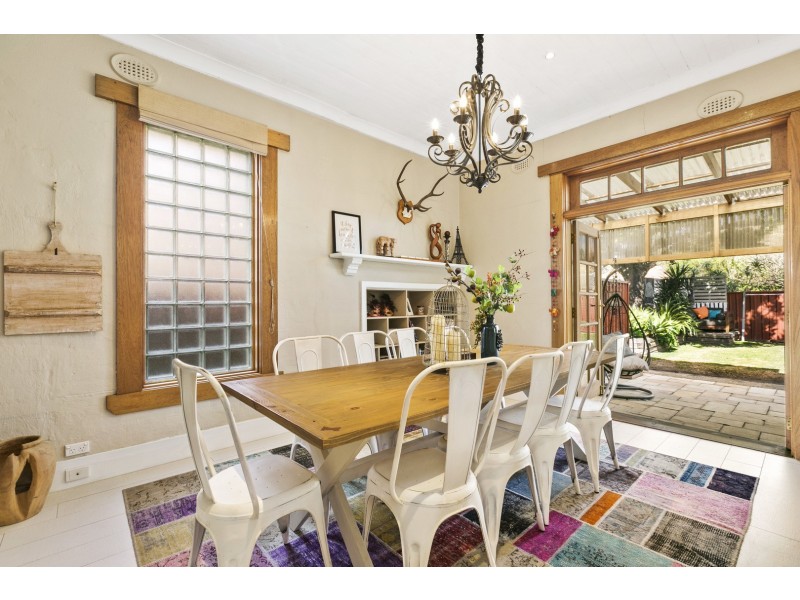 9 Young Street, Georgetown NSW 2298