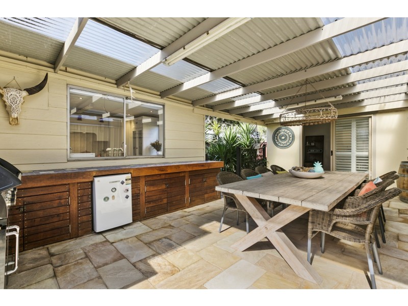 9 Young Street, Georgetown NSW 2298