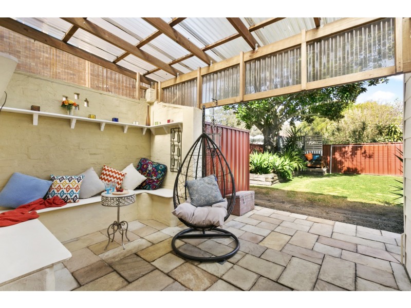 9 Young Street, Georgetown NSW 2298
