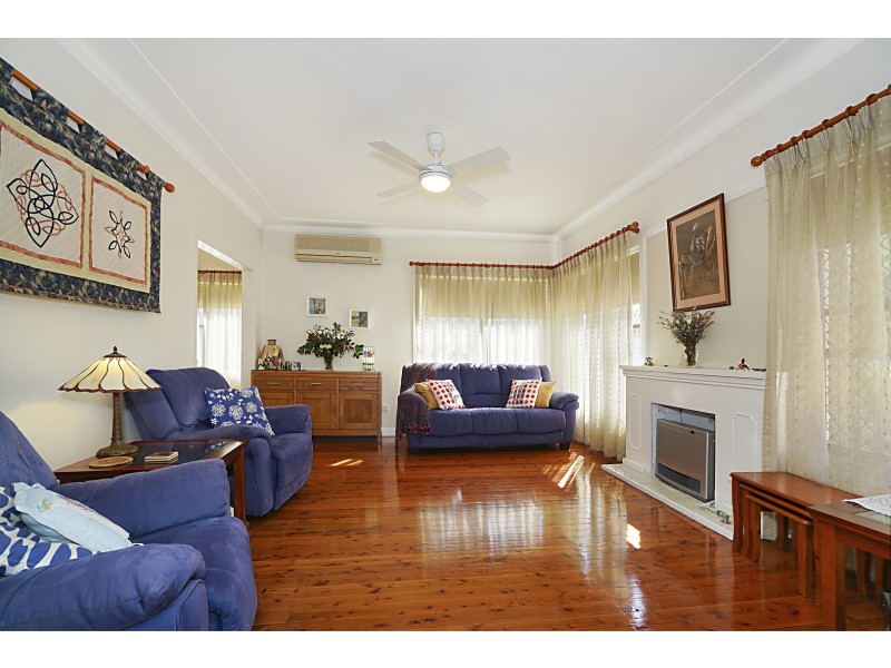 21 Wallace Street, Kotara NSW 2289