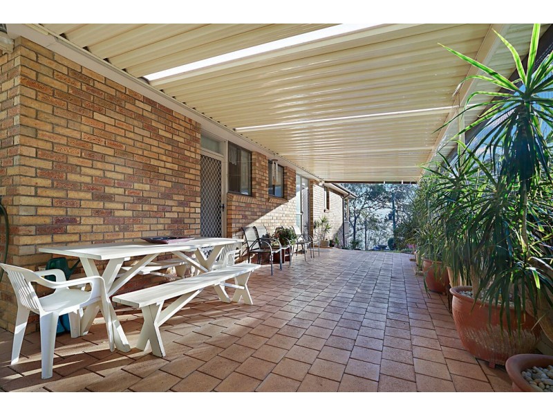 115 Beach Road, Wangi Wangi NSW 2267