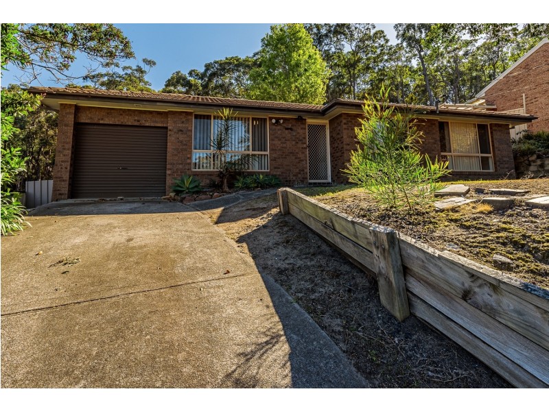 14 Bulwara Place, Bolton Point NSW 2283