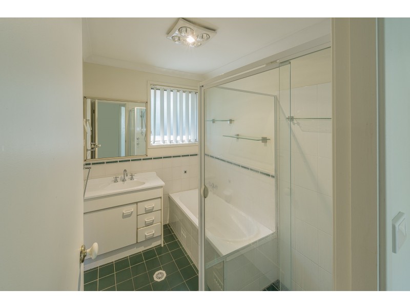 14 Bulwara Place, Bolton Point NSW 2283