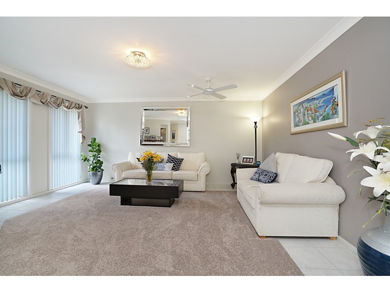 19  Colton Crescent, Lakelands NSW 2282