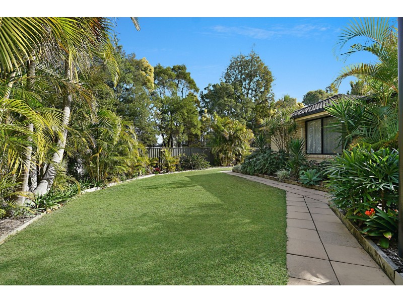 19  Colton Crescent, Lakelands NSW 2282