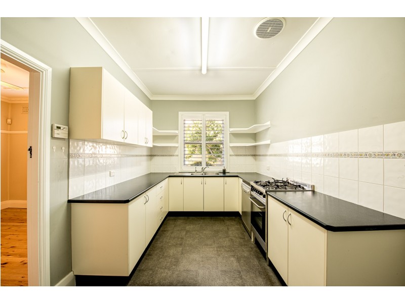 81 Clyde Street, Hamilton North NSW 2292