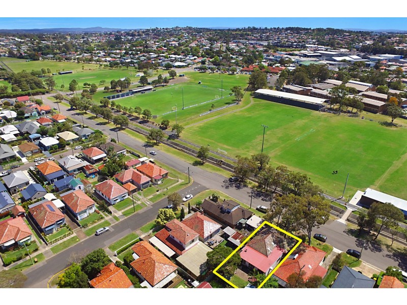 7 Monash Road, New Lambton NSW 2305