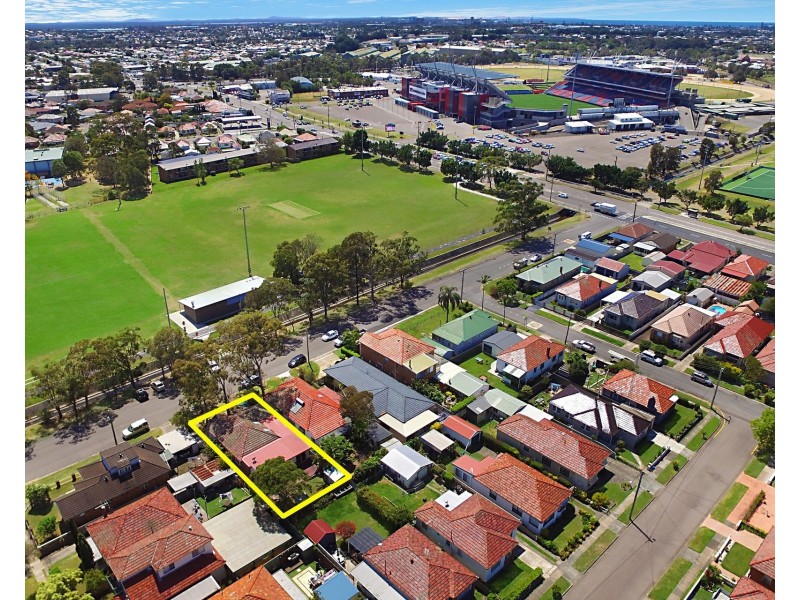 7 Monash Road, New Lambton NSW 2305