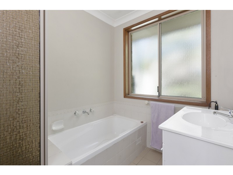 51 Waikiki Road, Bonnells Bay NSW 2264