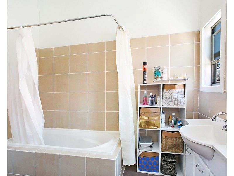 211 Main Road, Cardiff NSW 2285