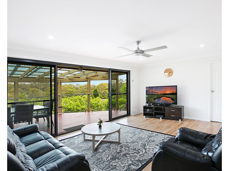 22 Holly Circuit, New Lambton Heights NSW 2305