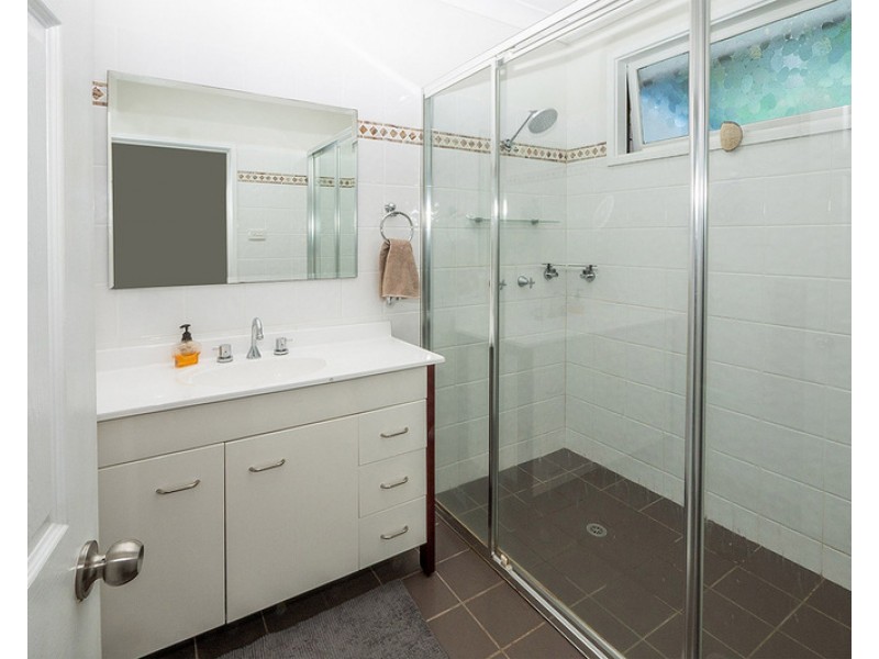 25 Kingsway Avenue, Rankin Park NSW 2287