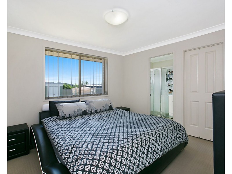 53 Niven Parade, Rutherford NSW 2320