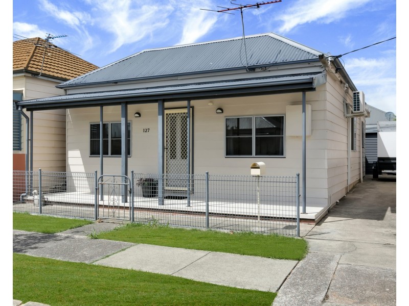 127 Cleary Street, Hamilton NSW 2303