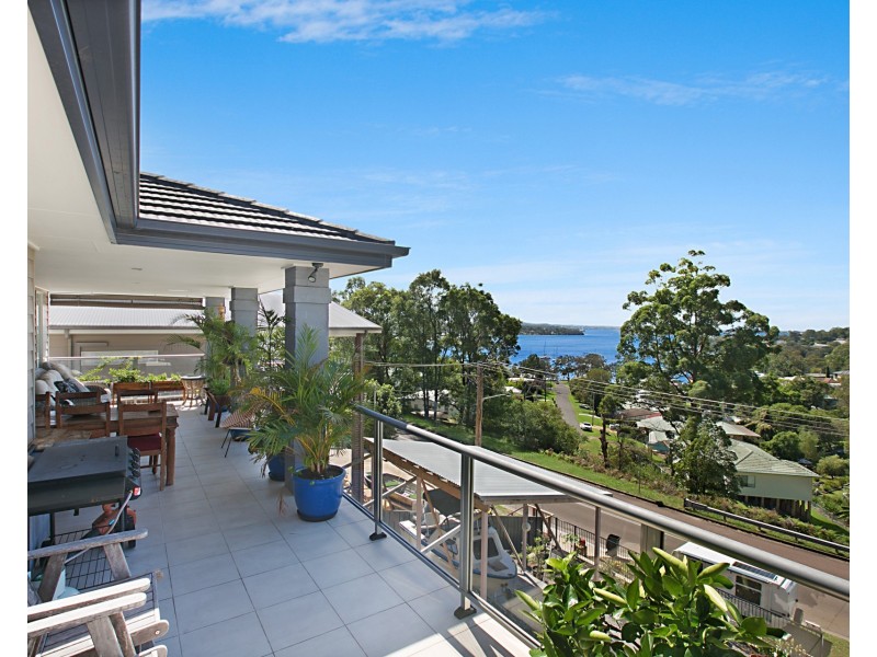 36 Dobell Drive, Wangi Wangi NSW 2267