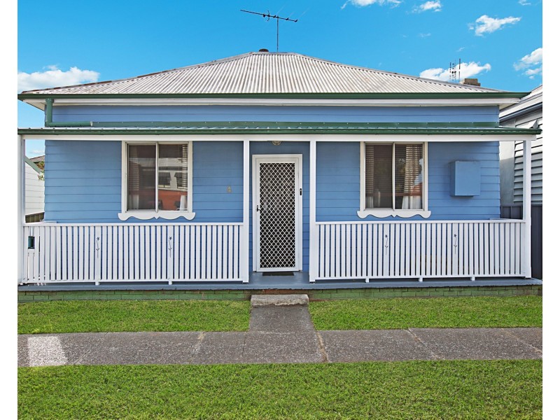 4 Young Road, Broadmeadow NSW 2292