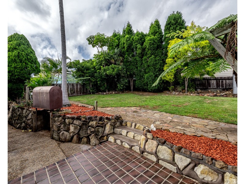 41 Newbold Road, Macquarie Hills NSW 2285