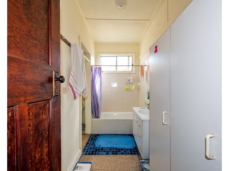 1 Koree Road, Broadmeadow NSW 2292